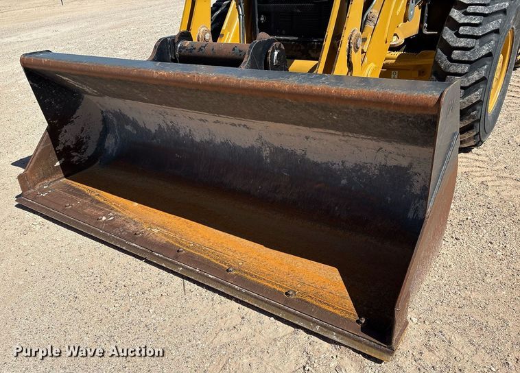 image for item ES7001 2019 Caterpillar 420F2 IT backhoe