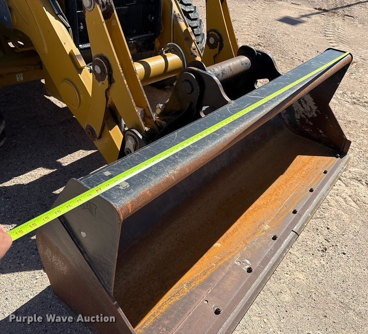 image for item ES7001 2019 Caterpillar 420F2 IT backhoe