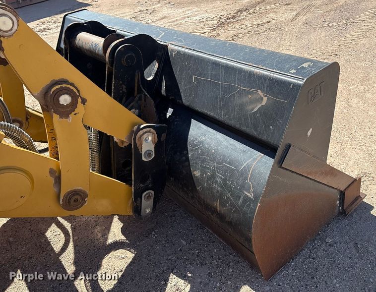 image for item ES7001 2019 Caterpillar 420F2 IT backhoe