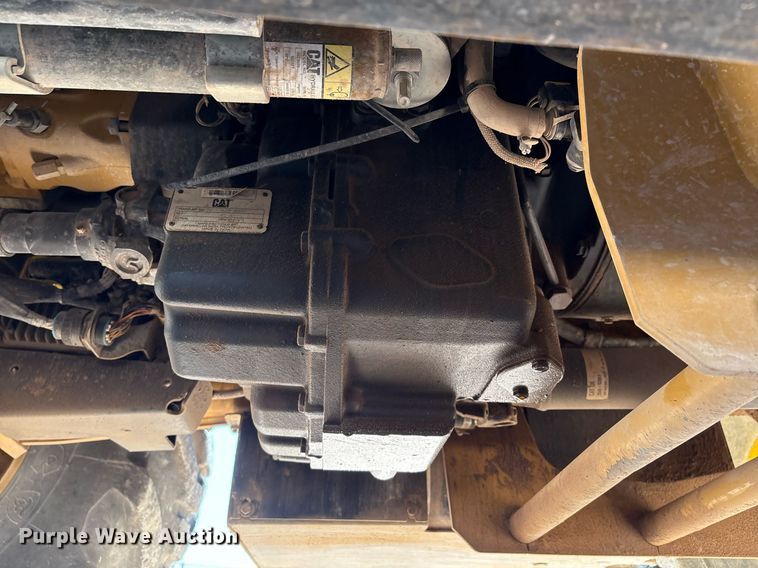 image for item ES7001 2019 Caterpillar 420F2 IT backhoe