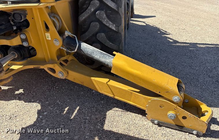 image for item ES7001 2019 Caterpillar 420F2 IT backhoe