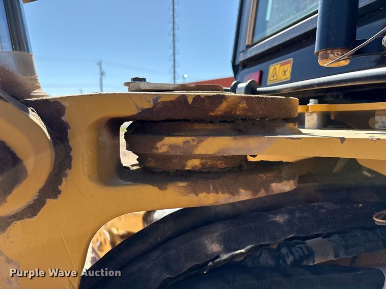 image for item ES7001 2019 Caterpillar 420F2 IT backhoe