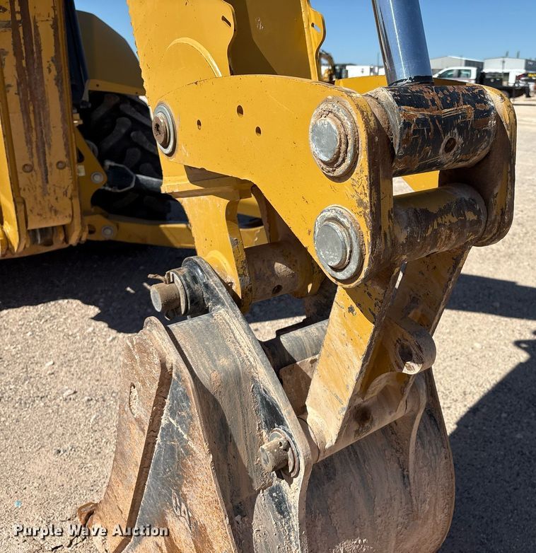 image for item ES7001 2019 Caterpillar 420F2 IT backhoe