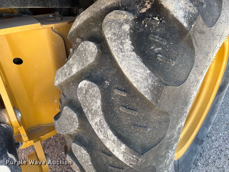 image for item ES7001 2019 Caterpillar 420F2 IT backhoe