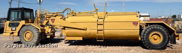 image for item ES7004 2007 Caterpillar 613C water wagon