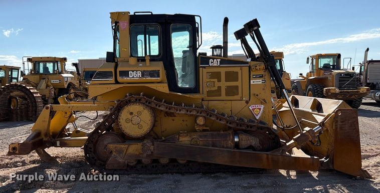 TOPADOR FRONTAL 2004 CATERPILLAR D6RXLSERIESII