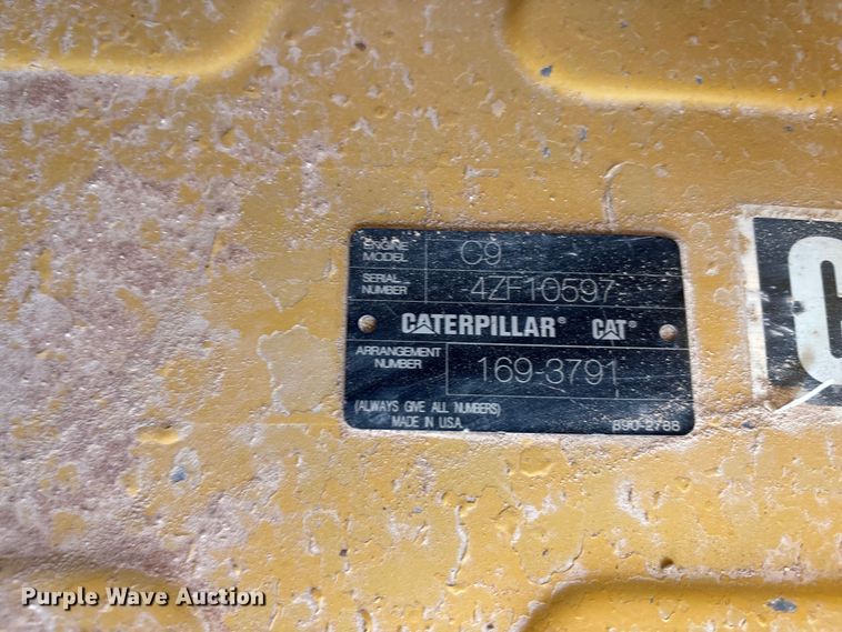 image for item ES7005 2004 Caterpillar D6R XL Series II dozer