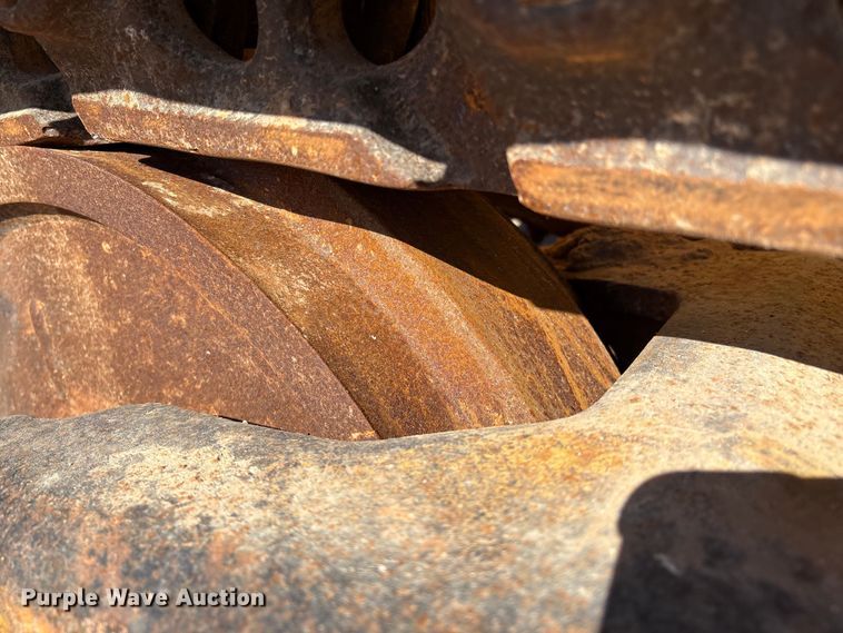 image for item ES7005 2004 Caterpillar D6R XL Series II dozer