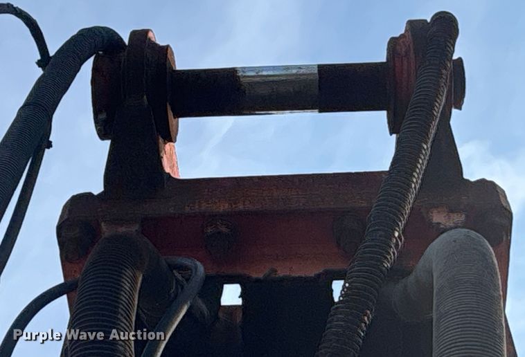 image for item ET7023 NPK GH18 breaker