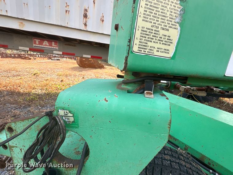 image for item ET7024 Lay-Mor 8HC broom