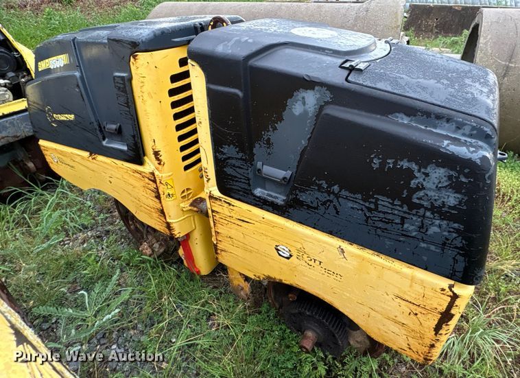 image for item ET7033 (6) trench compactors