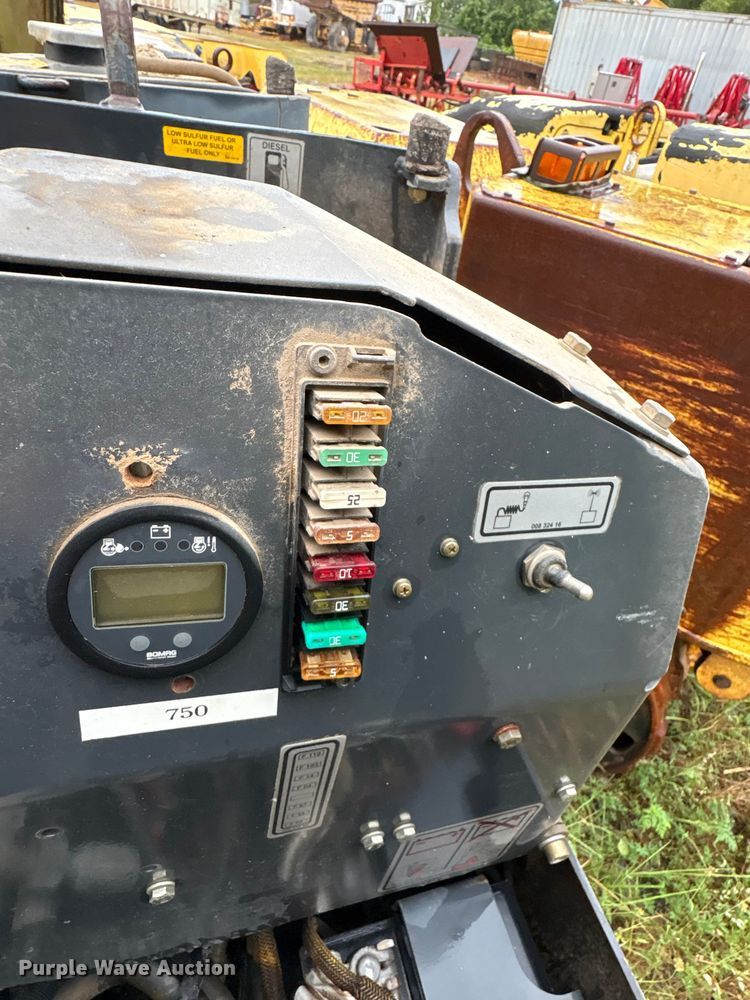 image for item ET7033 (6) trench compactors