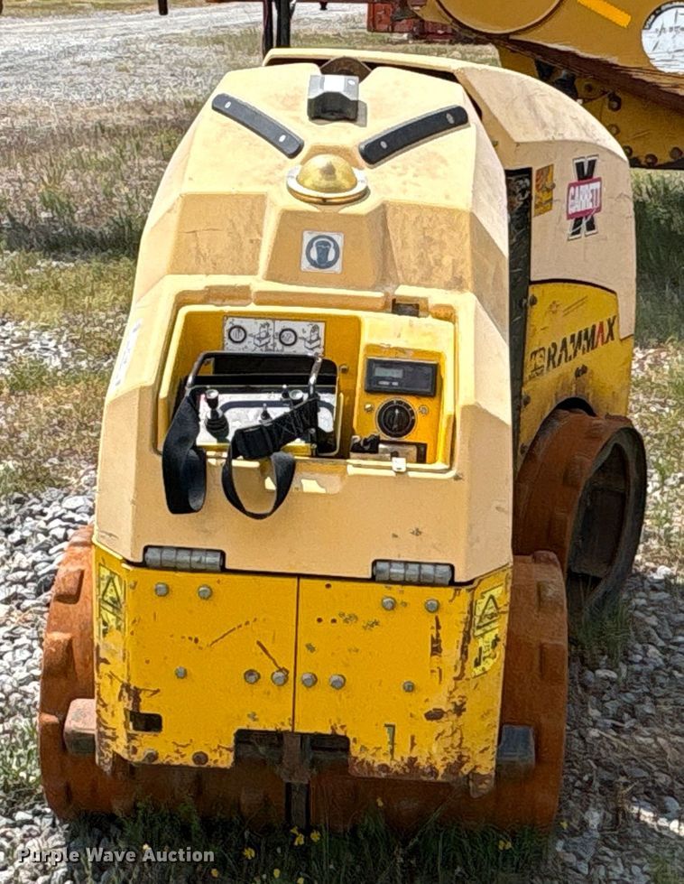 image for item ET7036 2019 Amman Rama's 1575 trench compactor