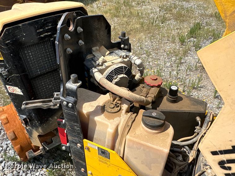 image for item ET7036 2019 Amman Rama's 1575 trench compactor