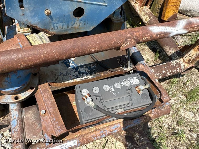 image for item ET7037 Deutz F4L912 pump