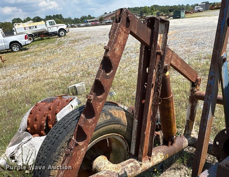 image for item ET7037 Deutz F4L912 pump