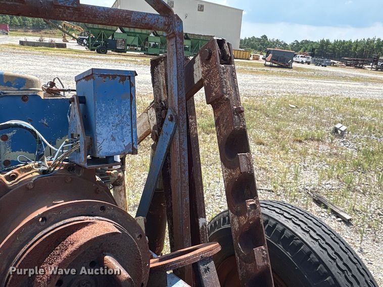 image for item ET7037 Deutz F4L912 pump