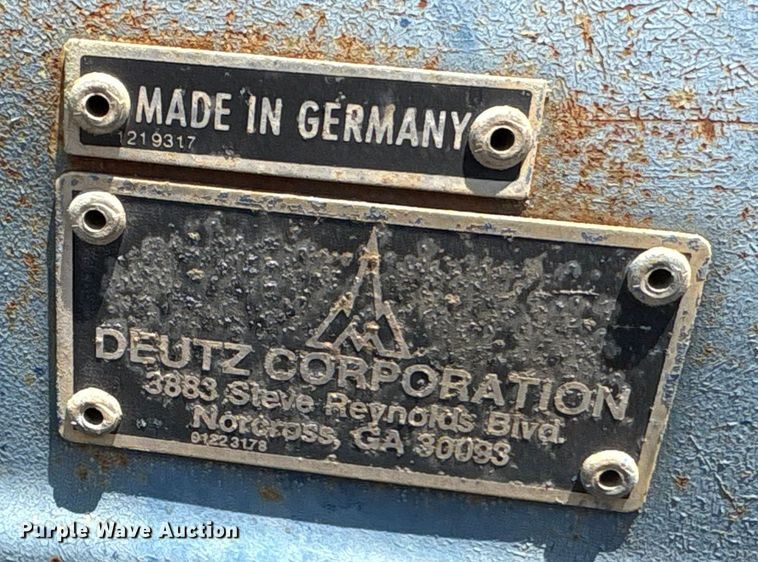 image for item ET7037 Deutz F4L912 pump