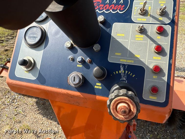 image for item ET7038 Broce BB250B broom