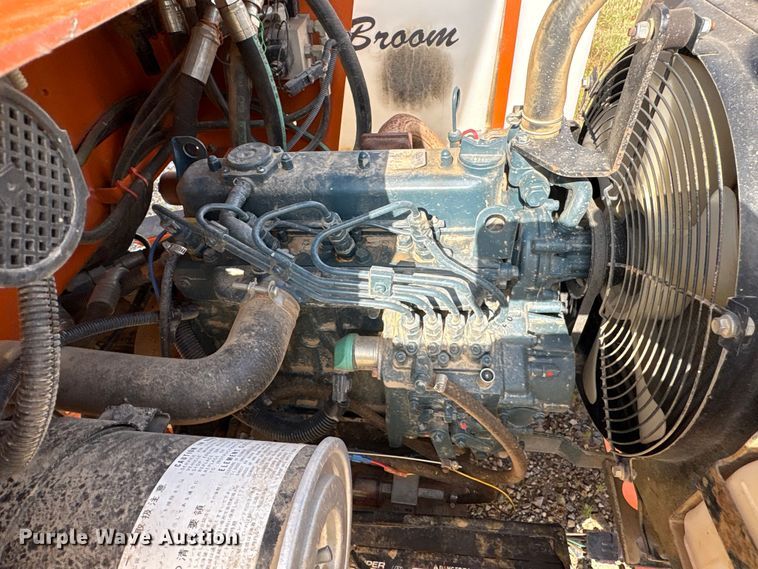 image for item ET7038 Broce BB250B broom