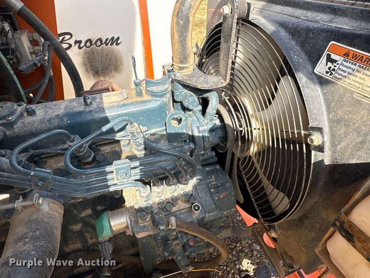 image for item ET7038 Broce BB250B broom