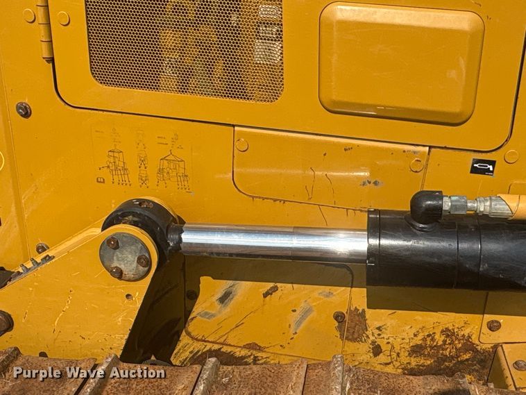 image for item ET7039 2018 Caterpillar D6K2 LPG dozer