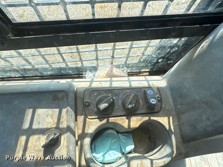 image for item ET7039 2018 Caterpillar D6K2 LPG dozer