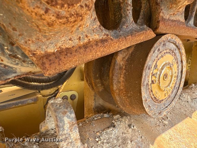 image for item ET7039 2018 Caterpillar D6K2 LPG dozer