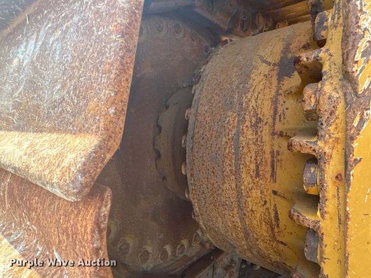 image for item ET7039 2018 Caterpillar D6K2 LPG dozer