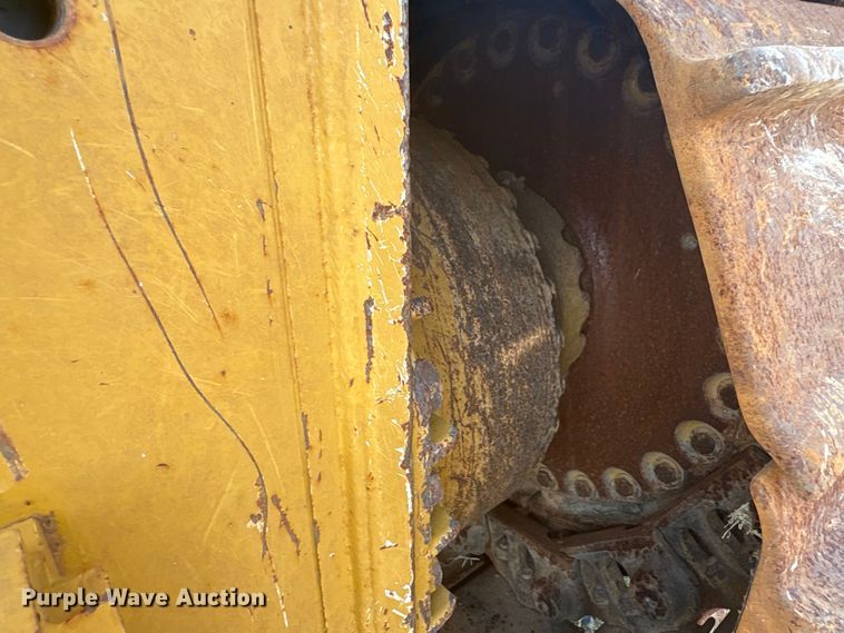 image for item ET7039 2018 Caterpillar D6K2 LPG dozer