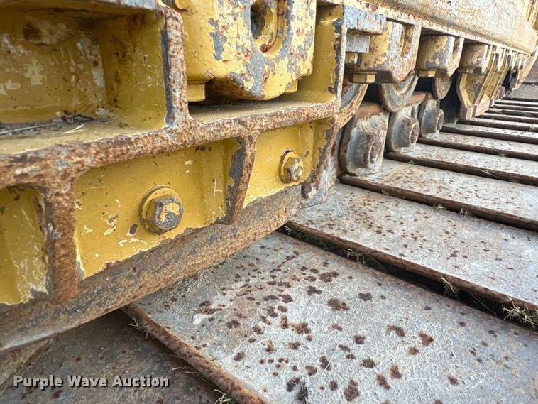 image for item ET7039 2018 Caterpillar D6K2 LPG dozer