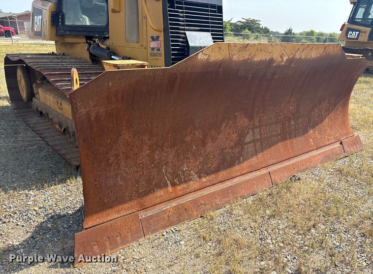 image for item ET7040 2019 Caterpillar D6K2 LGP dozer