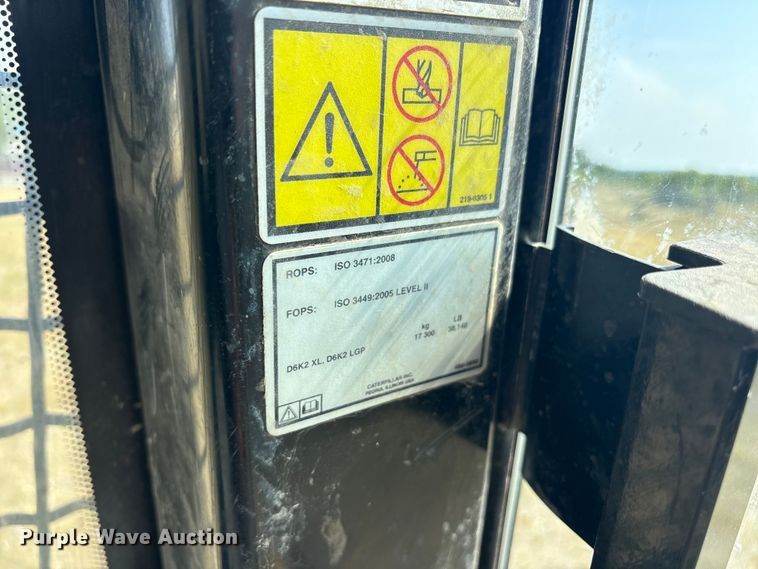 image for item ET7040 2019 Caterpillar D6K2 LGP dozer