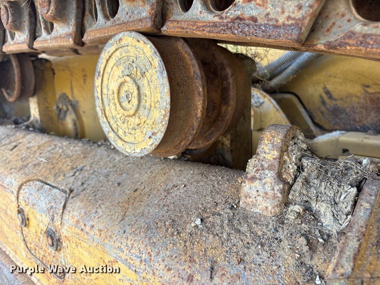 image for item ET7040 2019 Caterpillar D6K2 LGP dozer