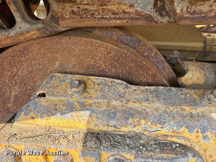 image for item ET7040 2019 Caterpillar D6K2 LGP dozer