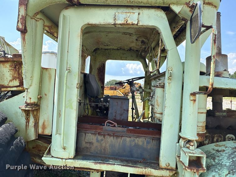 image for item ET7043 Euclid water wagon