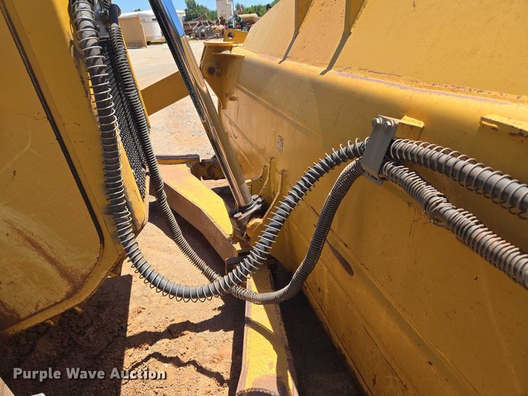 image for item EU3521 2010 Caterpillar D7E dozer