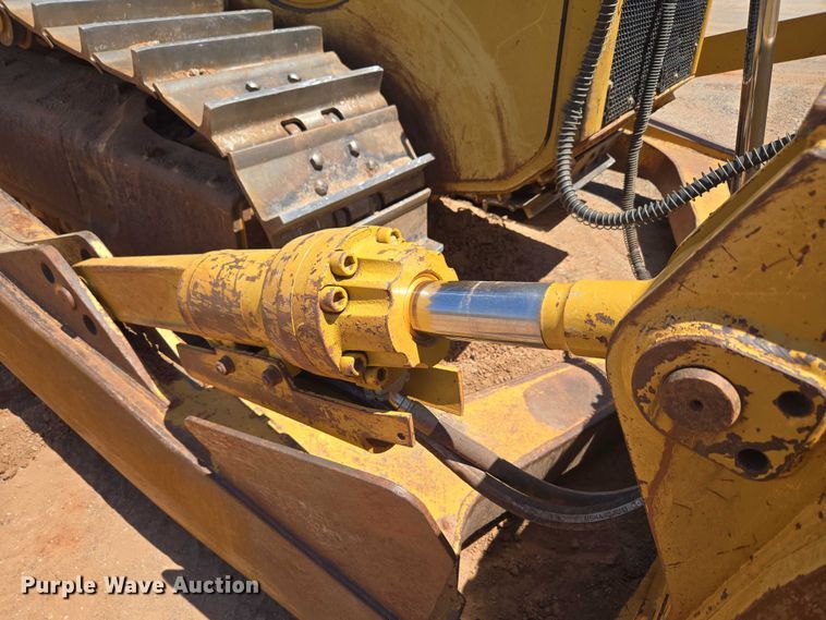 image for item EU3521 2010 Caterpillar D7E dozer