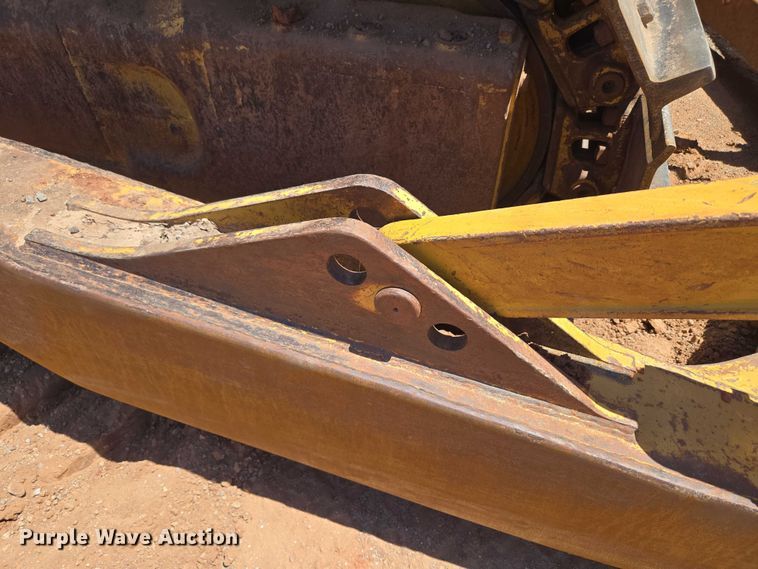 image for item EU3521 2010 Caterpillar D7E dozer