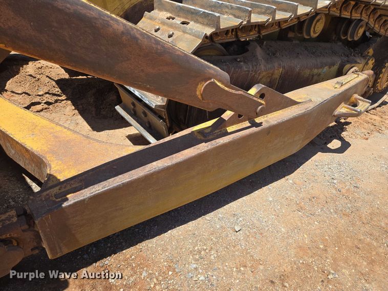 image for item EU3521 2010 Caterpillar D7E dozer