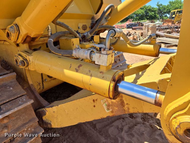 image for item EU3521 2010 Caterpillar D7E dozer