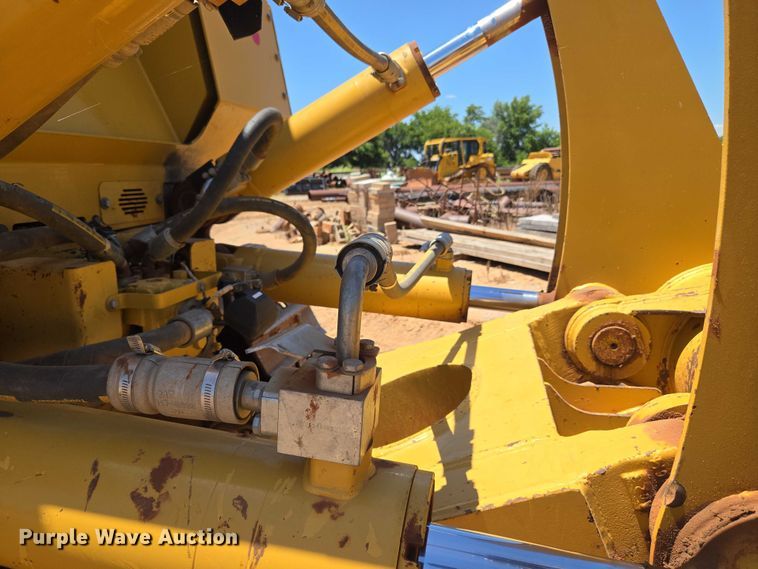 image for item EU3521 2010 Caterpillar D7E dozer
