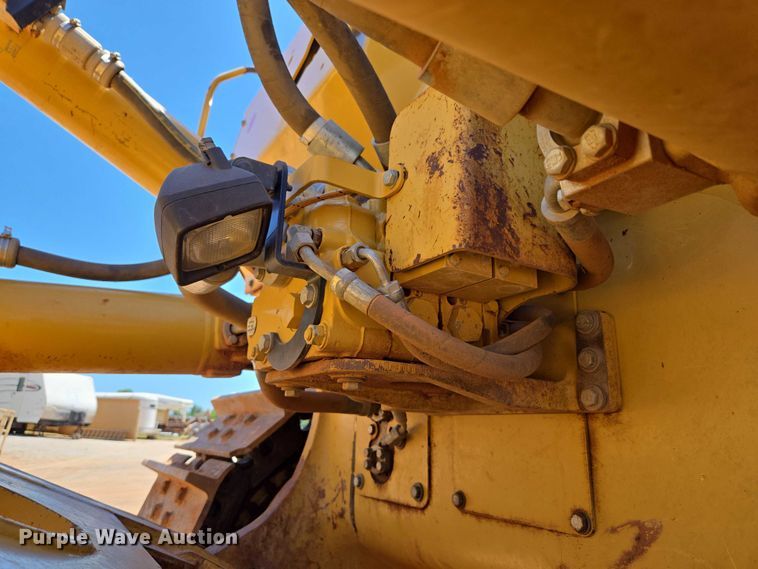 image for item EU3521 2010 Caterpillar D7E dozer