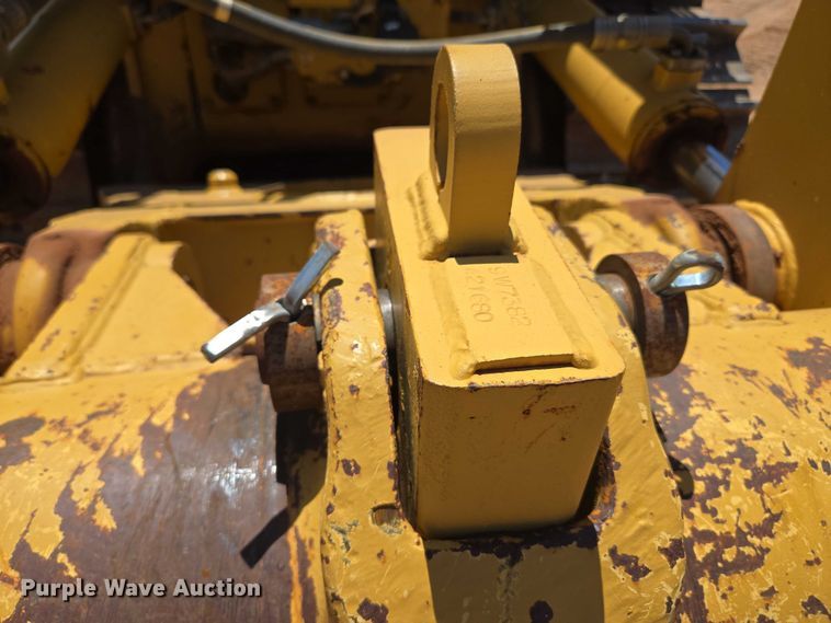 image for item EU3521 2010 Caterpillar D7E dozer