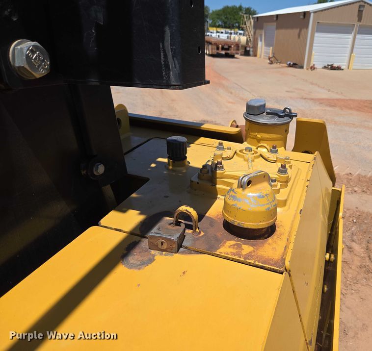 image for item EU3521 2010 Caterpillar D7E dozer