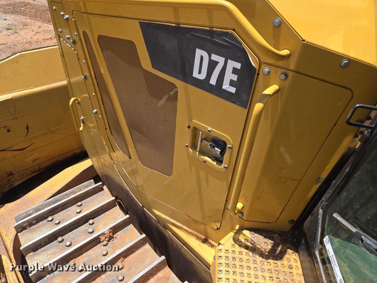 image for item EU3521 2010 Caterpillar D7E dozer