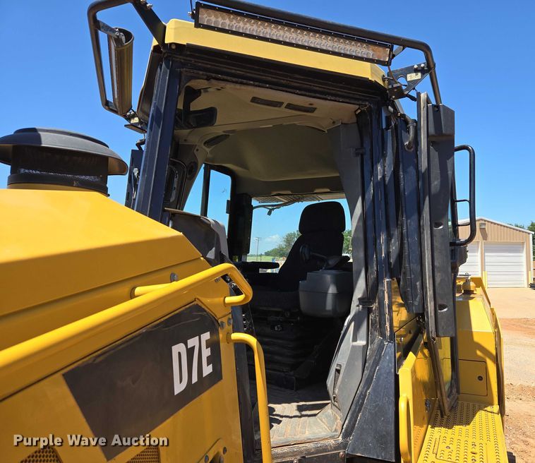 image for item EU3521 2010 Caterpillar D7E dozer