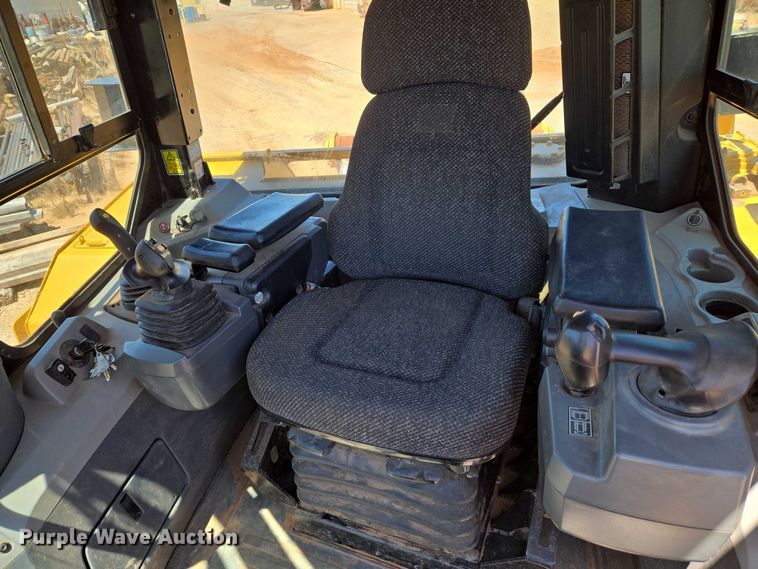 image for item EU3521 2010 Caterpillar D7E dozer