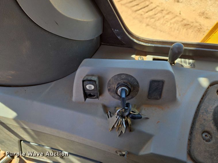 image for item EU3521 2010 Caterpillar D7E dozer