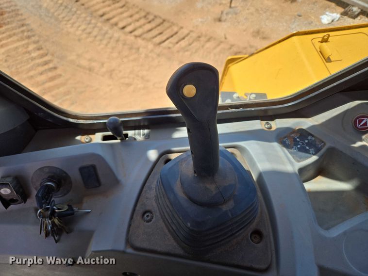 image for item EU3521 2010 Caterpillar D7E dozer